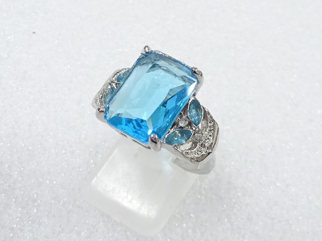 Japanese Kimono / Antique Accessories Metal